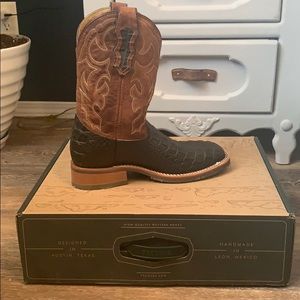 Double H brand crocodile boots